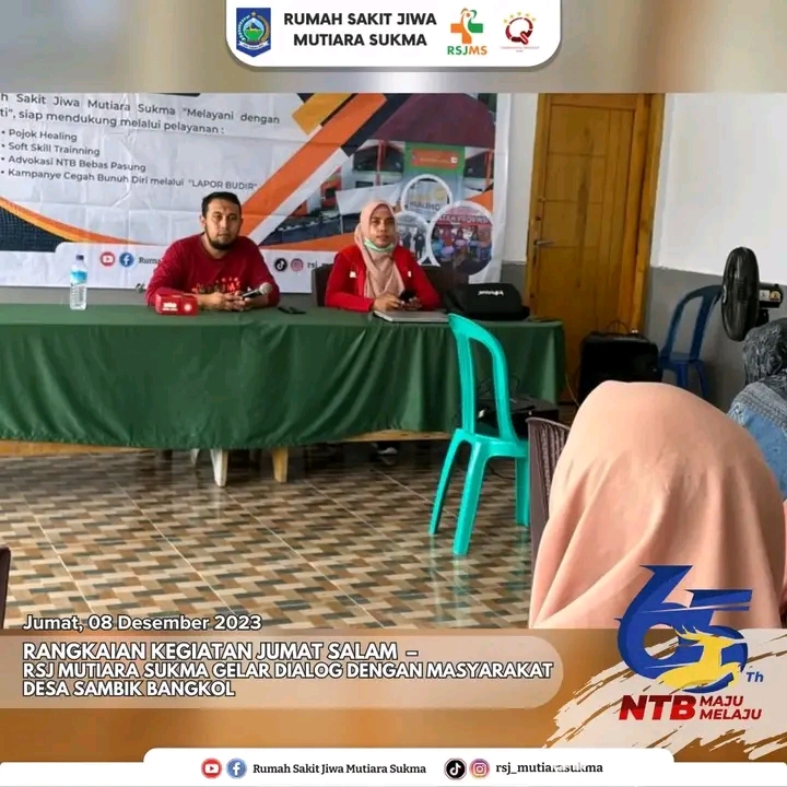 RANGKAIAN KEGIATAN JUMAT SALAM : RSJ MUTIARA SUKMA GELAR DIALOG DENGAN MASYARAKAT DESA SAMBIK BANGKOL